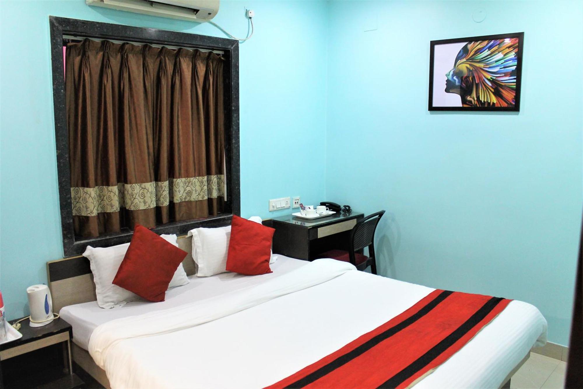 Reliable Inn Kolkata Ngoại thất bức ảnh