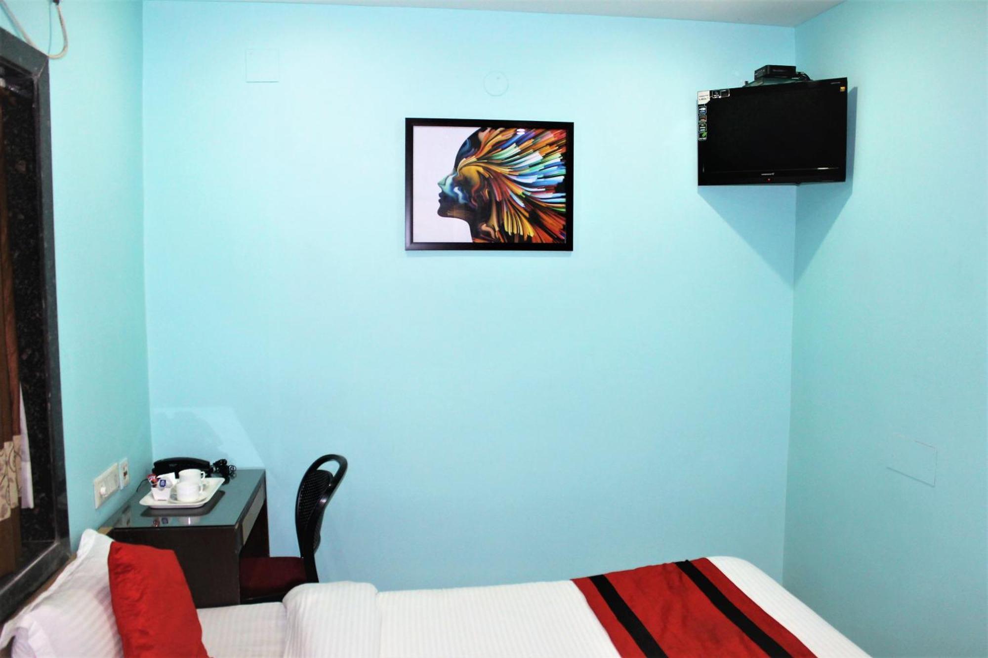 Reliable Inn Kolkata Ngoại thất bức ảnh