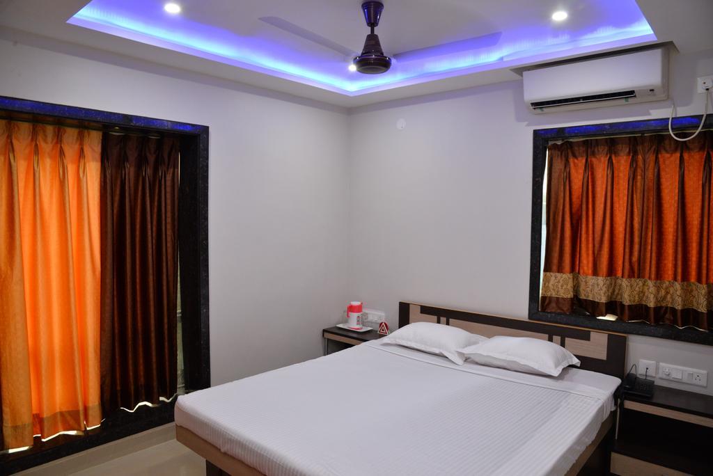 Reliable Inn Kolkata Phòng bức ảnh