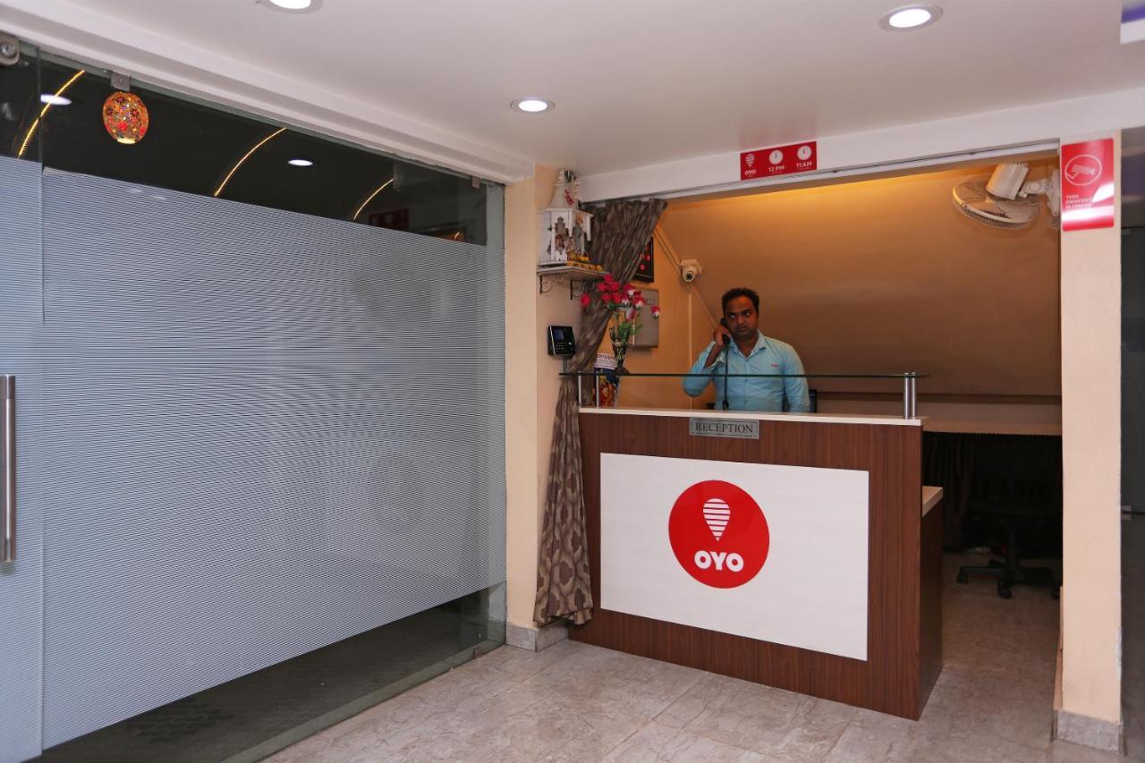 Reliable Inn Kolkata Ngoại thất bức ảnh